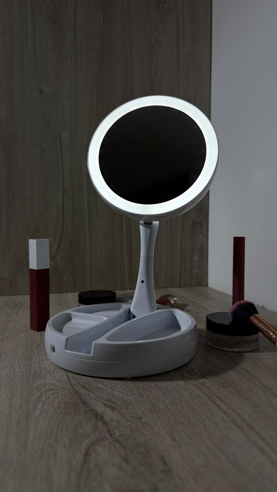 Espejo de maquillaje con luz LED